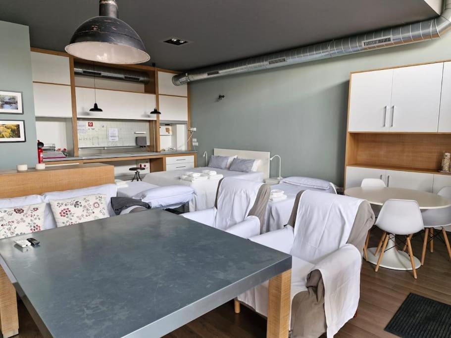 Апартаменти Loft Acogedor Севілья Екстер'єр фото